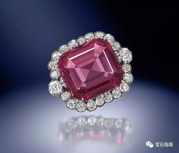 祖母绿圆形切割,祖母绿经典图片