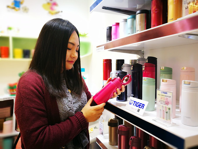 忍不住来香港撒了个儿欢，为小鹿贝比疯狂打call！