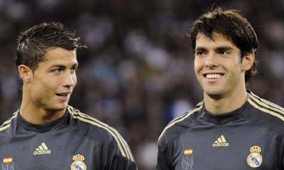 c罗和卡卡的感人故事,泪目解说c罗