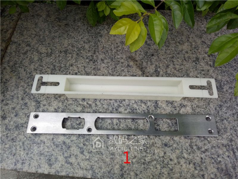 智能门锁拆解步骤,智能门锁拆解图解