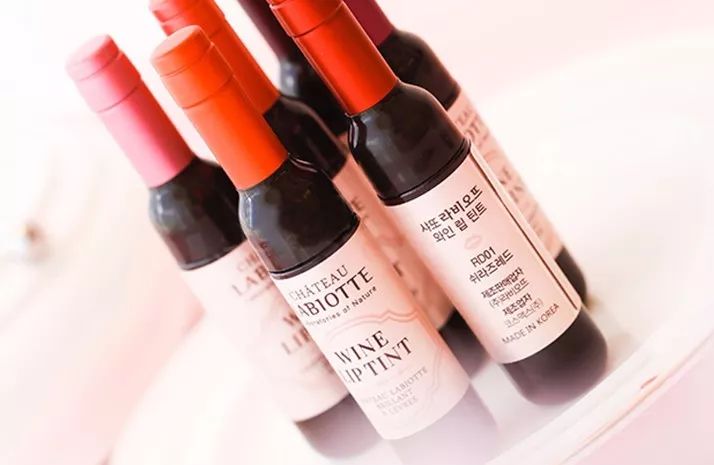 这支火遍ins的口红居然是国货,好用到炸的国货口红