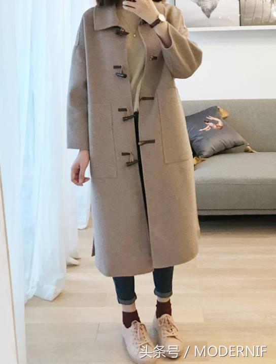 大衣的扣子怎么看上档次,大衣没有扣子怎样加扣子