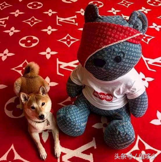 全宇宙都在搞联名,这俩品牌突破新天际!