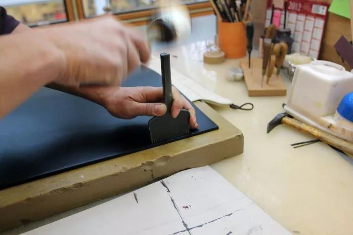 看完这篇,就知道爱马仕为啥可以卖这么贵了?!