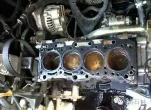 汽车烟囱烂了怎么办,汽车烟囱滴水是怎么回事