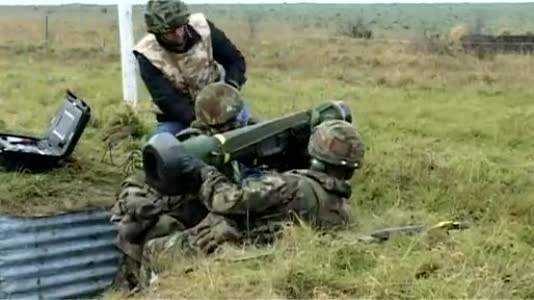 开始提供致命性*器武**：美国允许售乌大口径*击狙**步枪，俄军要小心了