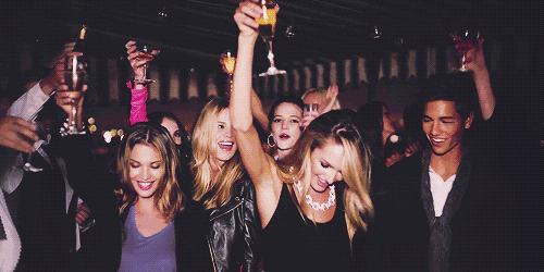 夜·苏州丨竟比书店多10倍！2000多家酒吧，不只有酒还有故事！