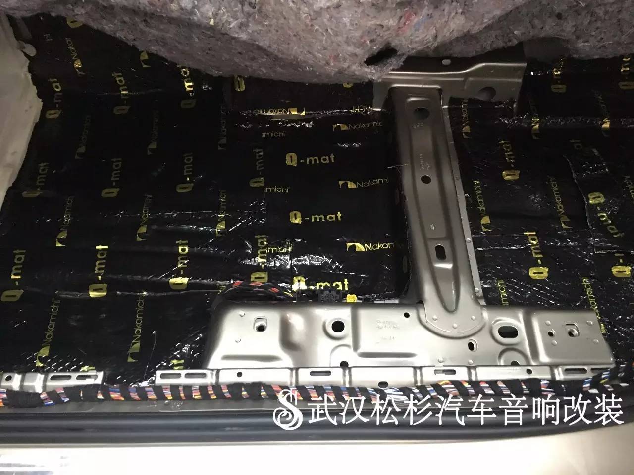 大众凌渡隔音降噪改装,大众凌渡做隔音施工过程