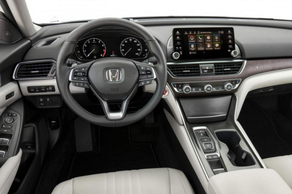 十代雅阁1.5t是地球梦发动机吗,广汽本田2020款雅阁视频