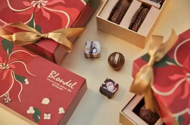 巧克力和爱情更相配,巧克力情侣圣诞节