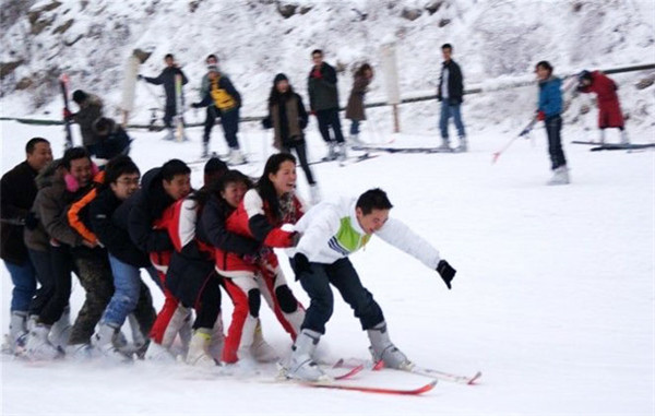 国内最刺激的滑雪场,西安周边滑雪场推荐