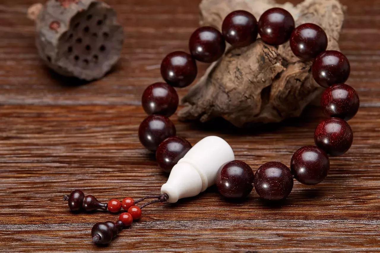 手串太松有什么好办法,手串太松或太紧怎么办