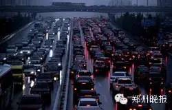 现在郑州哪个批发市场开着,郑州南三环尾货服装批发市场在哪