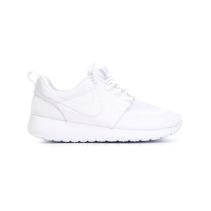 清新蓝PK清纯白，初夏你更爱哪个？