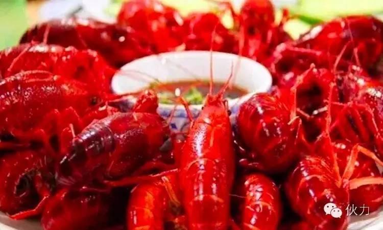 你要是醒着，整座城市陪你失眠 |武汉的11家深夜食堂