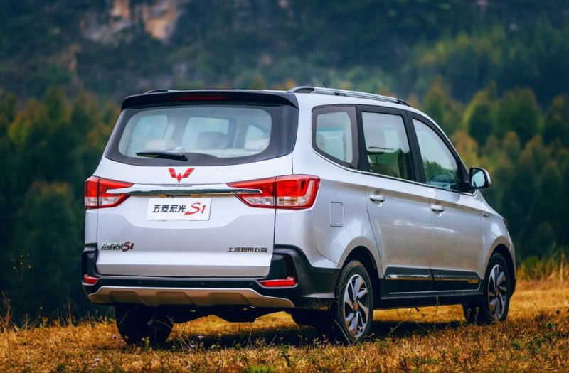 五菱宏光s1新款国6价格,五菱宏光s1和五菱神车有什么区别