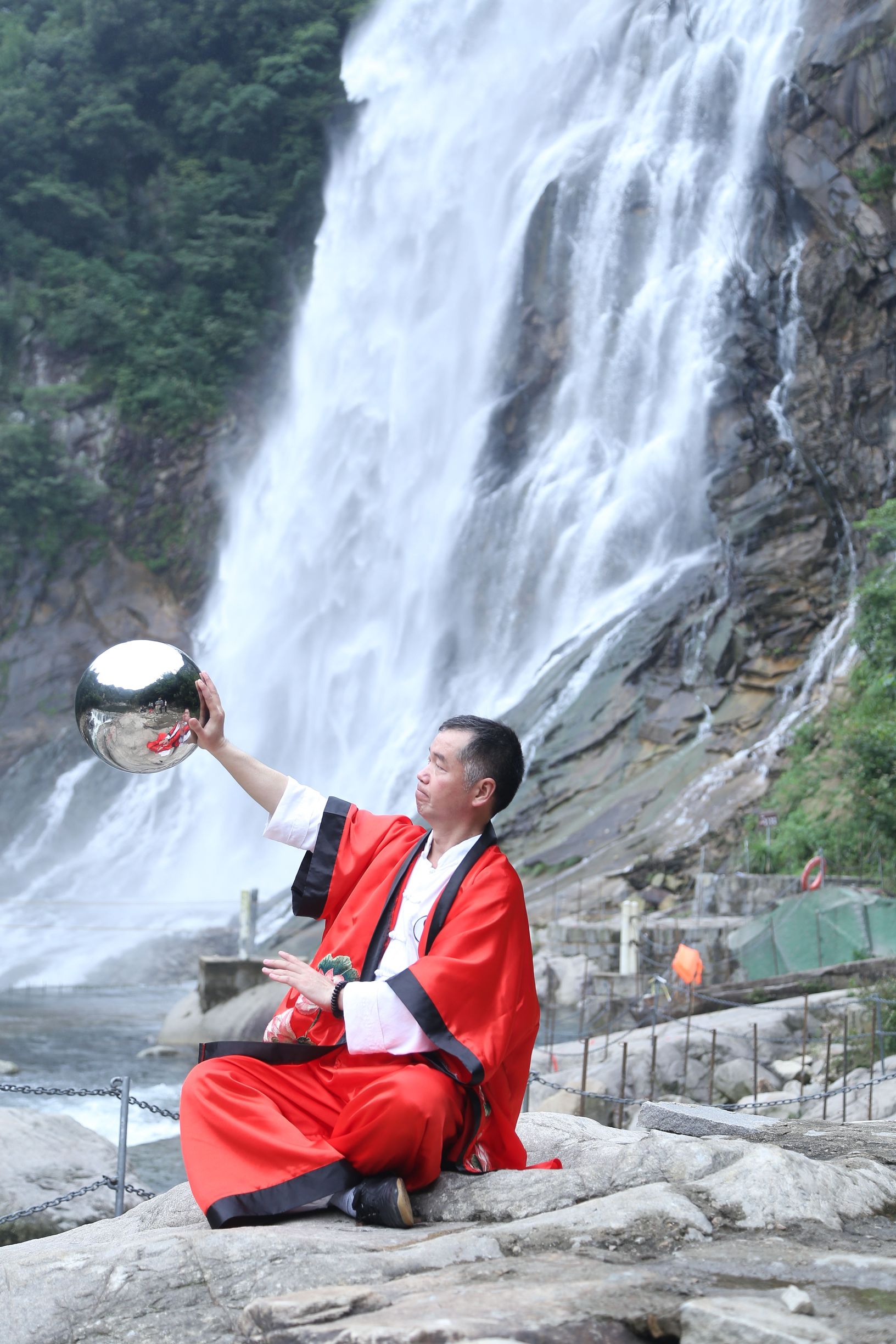 鼻炎咽炎反复发作中医怎么调理,慢性咽炎鼻炎调理方法