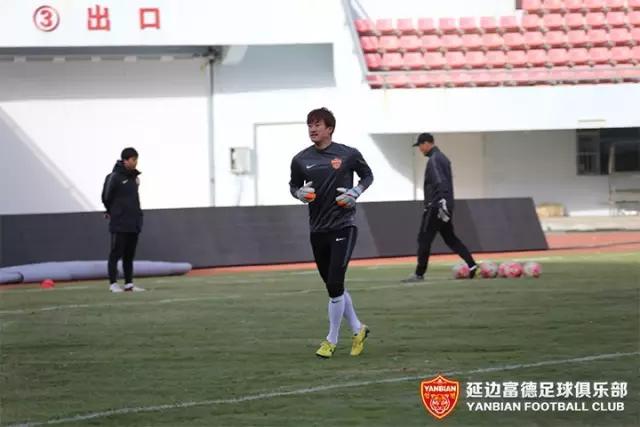 寤惰竟瀵屽痉姣旇禌褰曟挱,寤惰竟瀵屽痉瀹炴椂姣旇禌鐩存挱