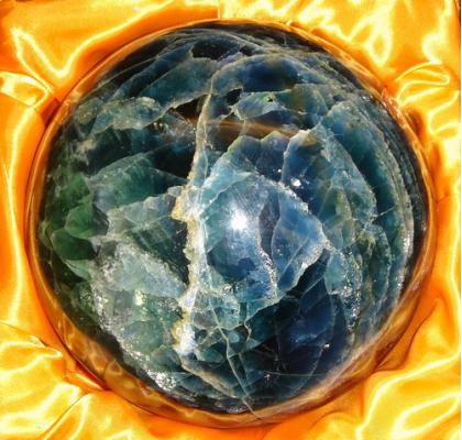 这才是真正的奇石,真正的奇石都是什么样子的