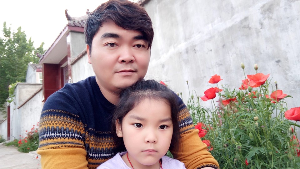 明明可以靠颜值偏偏你要拼实力,明明能靠脸偏偏拼才华