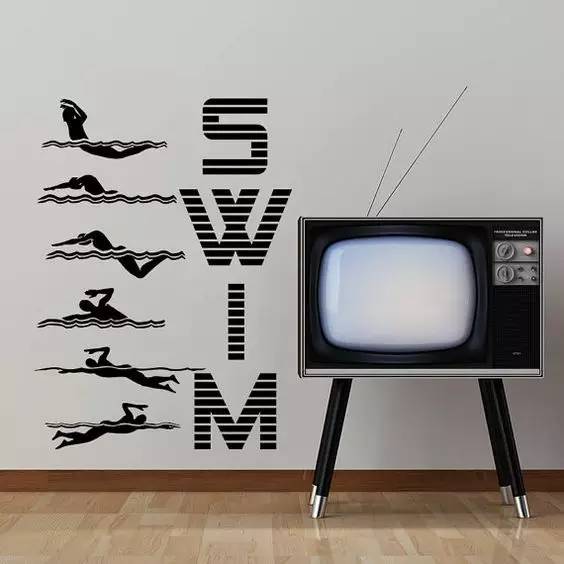 蛙泳伤膝盖哪里,蛙泳窄蹬腿和宽蹬腿哪个不伤膝盖