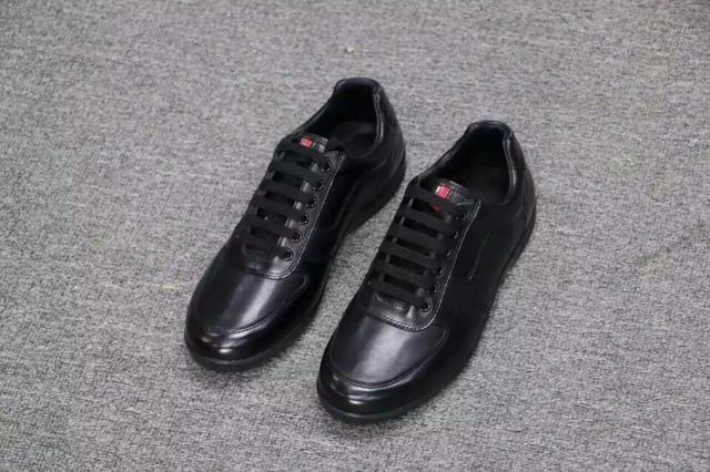 普拉达和迪奥谁好,普拉达与普瑞达一样吗