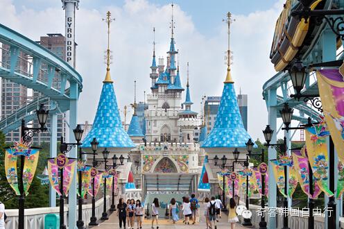 韩国乐天免税店和新罗免税店,新罗免税店与乐天免税店