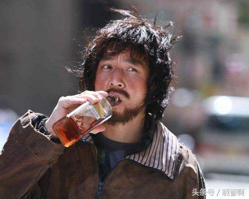 有个非常非常邋遢的室友,有个很邋遢东西很多的舍友