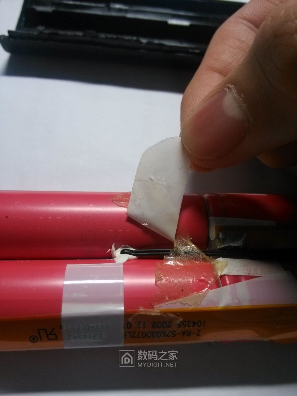 e430c笔记本电池换电芯教程,e47a笔记本电池更换电芯教程