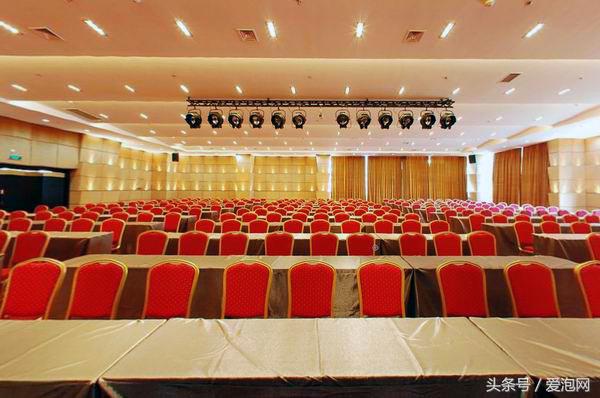 北京温泉温都水城,温都水城和南宫温泉哪个好