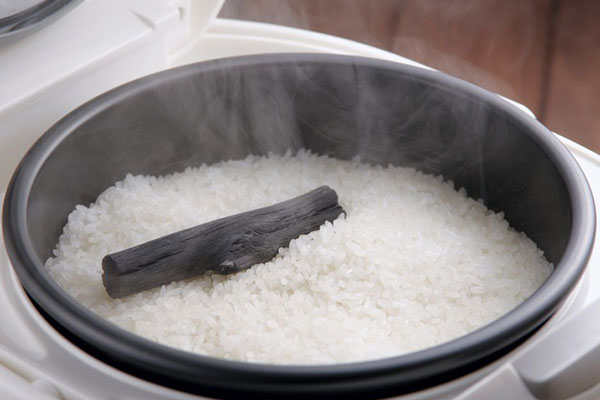 米饭烧焦味怎么去除简单方法,米饭烧焦的时候怎么去除焦味