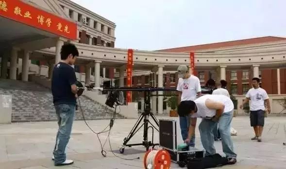 神一样的学校高考和中考都很惊艳,神一样的学校