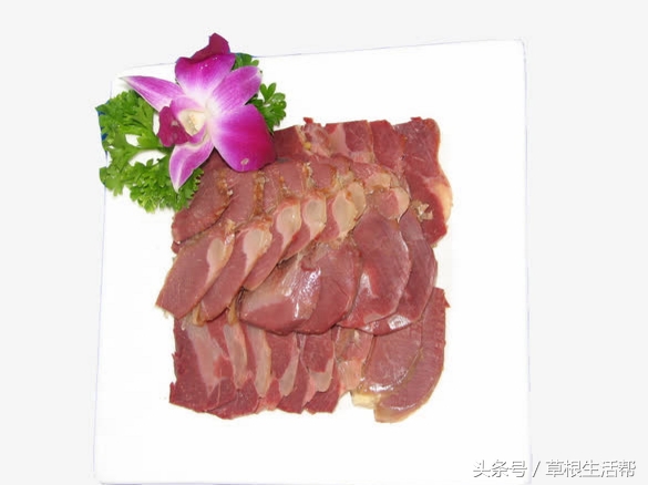 养殖“大笨鸟”，敲开致富门，80后回老家创业成为新一代农场主