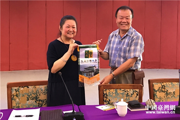 “一世深情恋大理几番义愤为家国”——访全国台企联副会长薛一萍