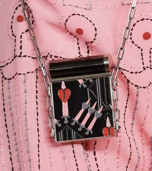 世界上最贵的权杖口红,世界上最贵的钻石口红