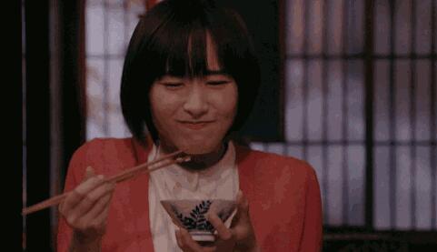 「不只是篮球」我的18岁,半截CK*裤内**,一个人的兵荒马乱