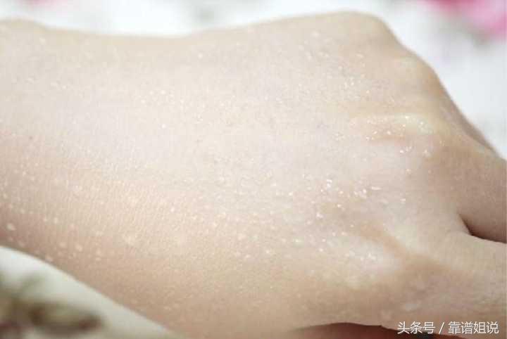 bb霜涂了很黄怎么办,bb霜适合哪种底妆工具