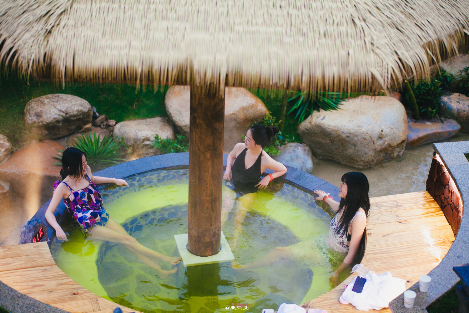 冬天去鲅鱼圈泡温泉,横店温泉谷可以泡温泉吗