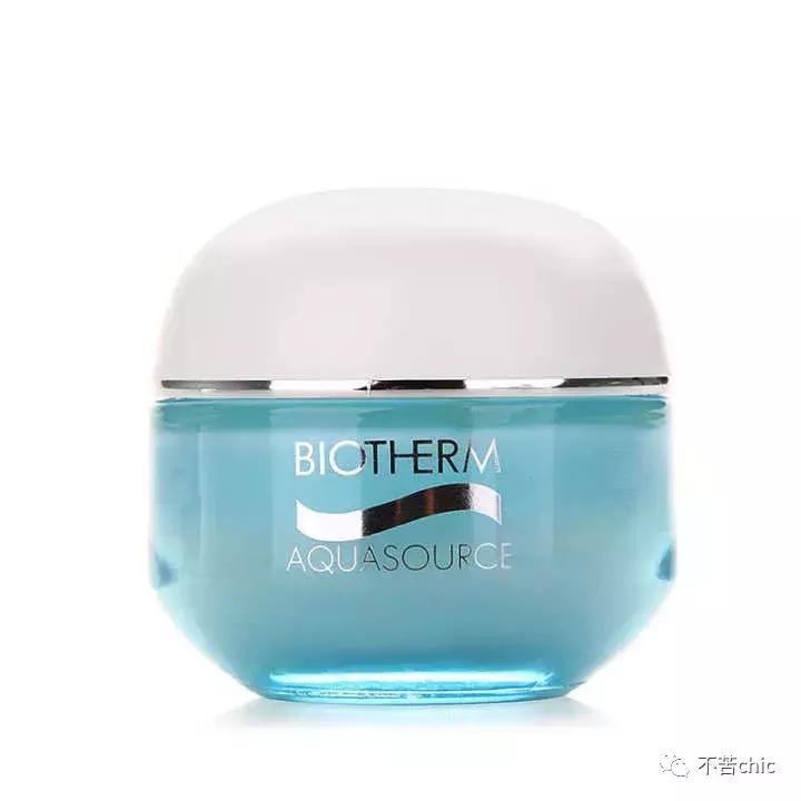 冬季皮肤干燥瘙痒起红疙瘩,冬季皮肤干燥瘙痒用什么药