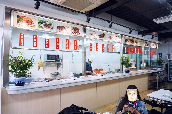 用一碗粥温暖一座城,用一锅温暖的粥来暖昨天的冷