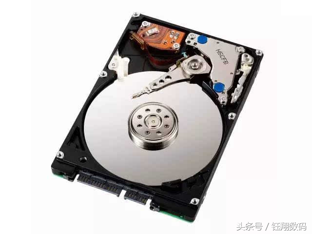 旧电脑转卖时，如何彻底擦除硬盘数据不被小人利用！