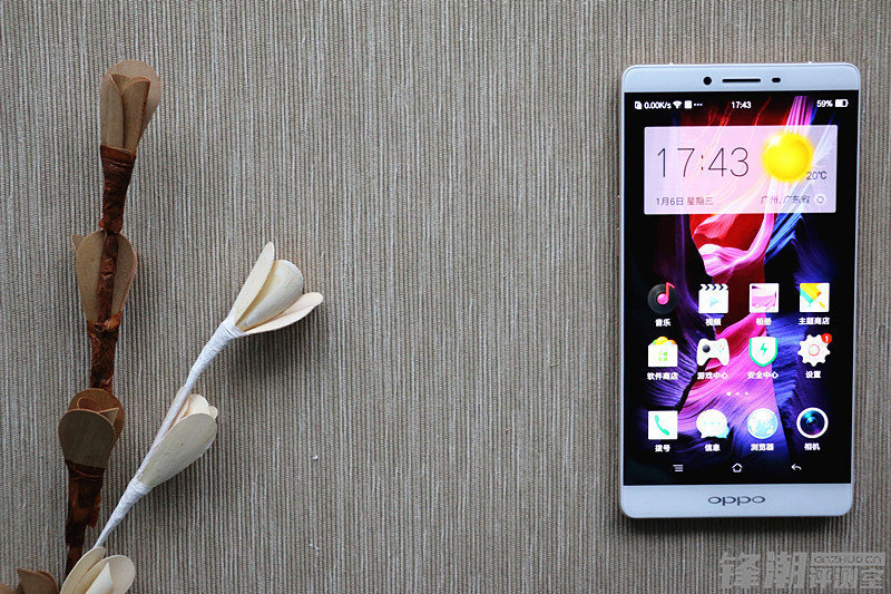 优雅与暴力的完美结合体,oppor7和oppor7plus对比