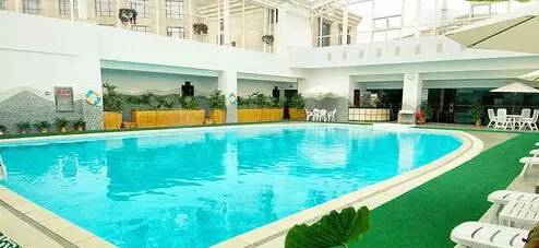 昆明室内游泳馆攻略,昆明世纪金源游泳馆收费多少钱