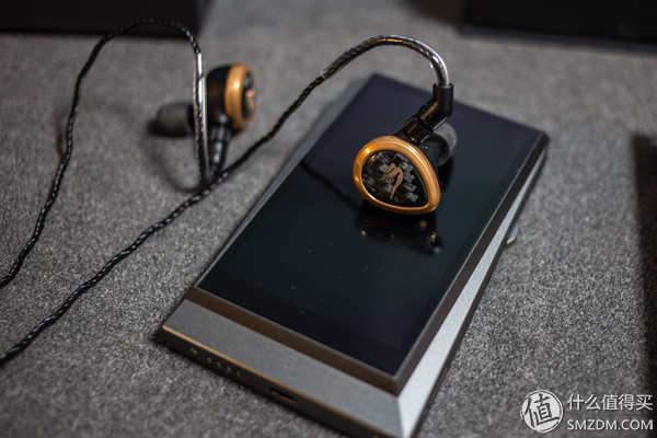 索尼耳机wh-1000xm5对比测评,口碑最好的不入耳式耳机