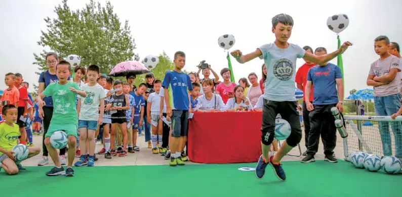 内蒙古日报头条重要内容是什么,内蒙古最新日报消息