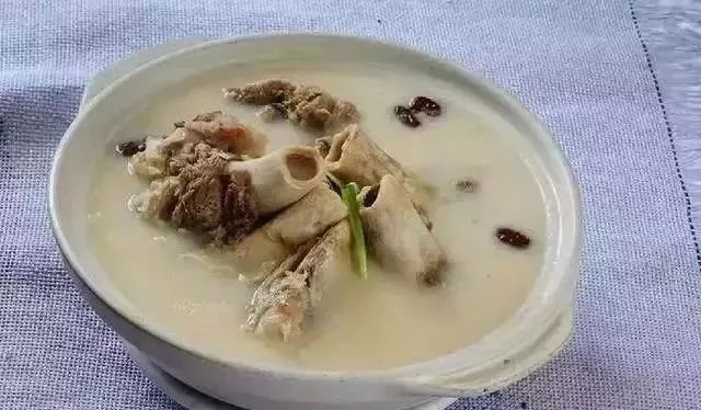 冬天适合煲什么汤祛痰止咳润肺,冬天煲这几种汤孩子长高少生病