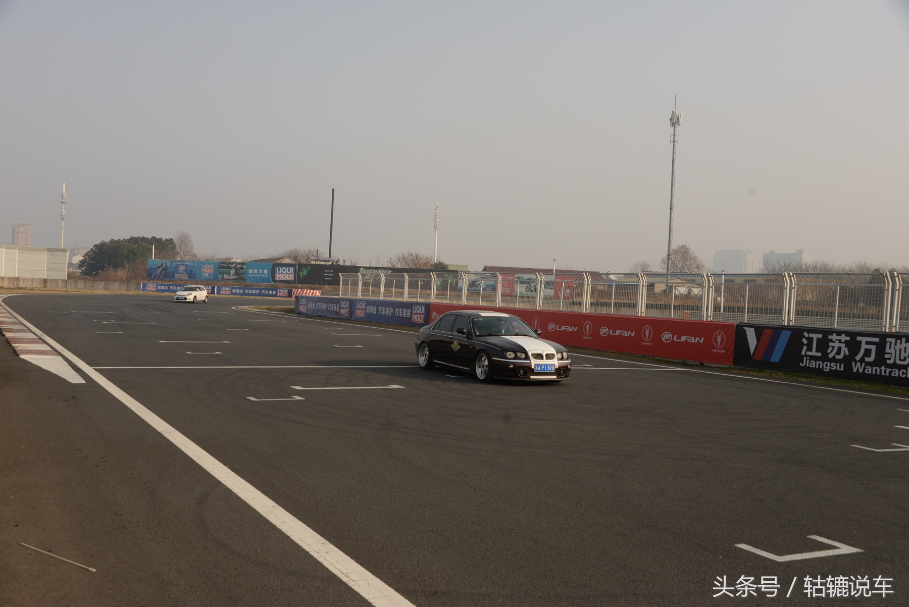 幸福是有家可回,有家可回有人可念