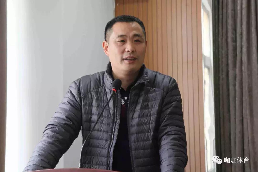 这所学校建成没几年，就被定为全国足球特色学校，厉害了！