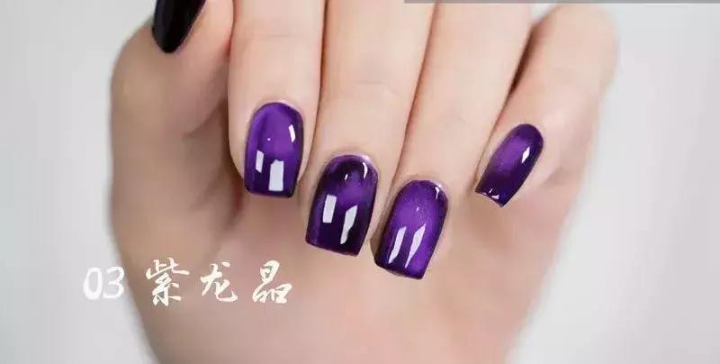 红色挑心系列美甲,明星同款纯色美甲推荐