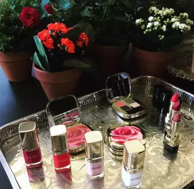 2018春季彩妆有哪些牌子,各大牌彩妆最值得购买的单品